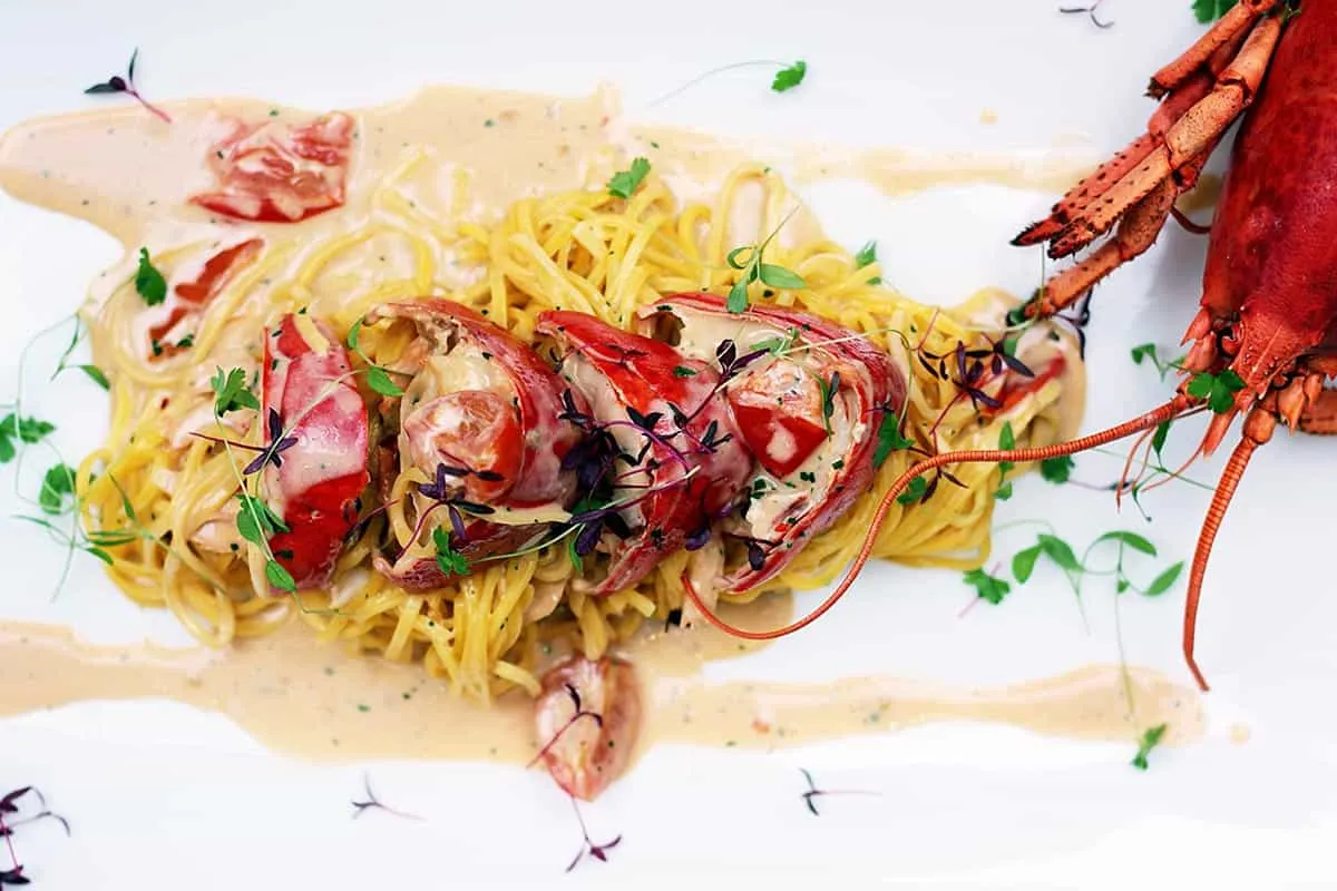 Spaghetti all'Aragosta at Bandanna Mykonos